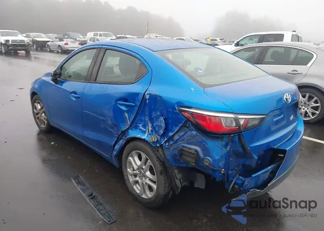 2017 Toyota Yaris Ia z USA, uszkodzony, nr VIN 3MYDLBYV2HY150229